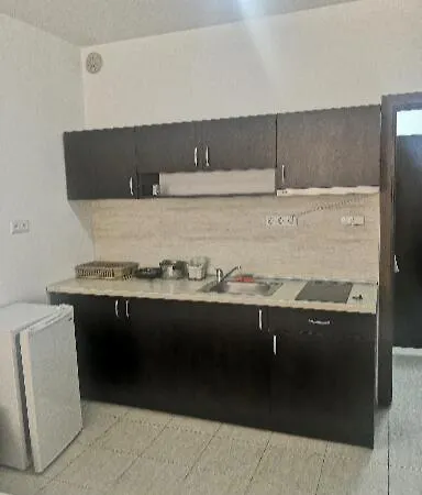 Студио В Поморие Стария Град Apartmán